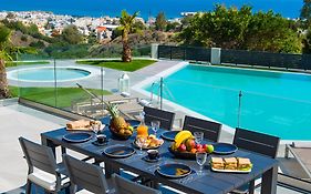 Orama Luxury Villa 4 Bedrooms With Private Pool